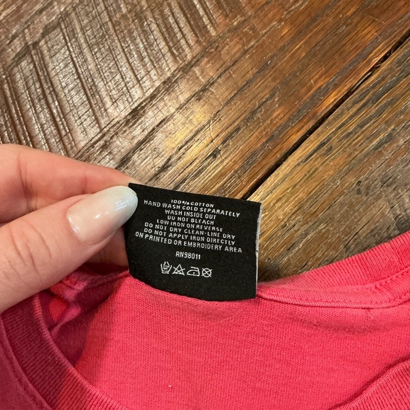 Icecream Whisper Graphic Tee Bright Pink Men’s XL - Picture 7 of 7